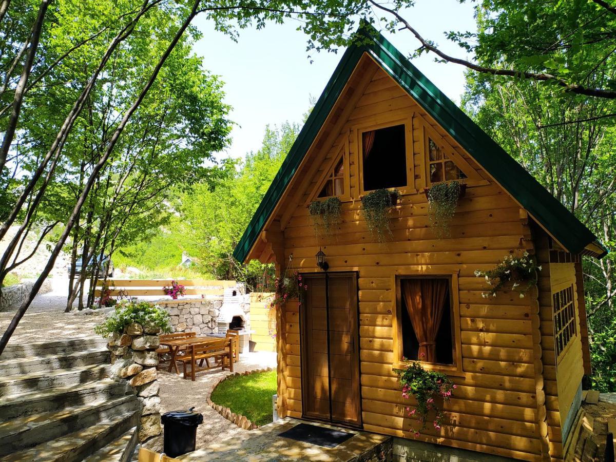 Villa Brvnara Fairy Tale à Cetinje Extérieur photo